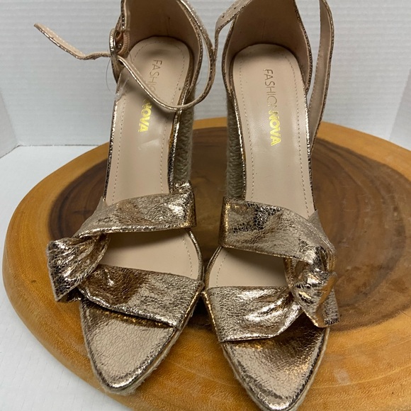 Fashion Nova Rose Gold Ankle Strap Espadrille Heels - Picture 3 of 8